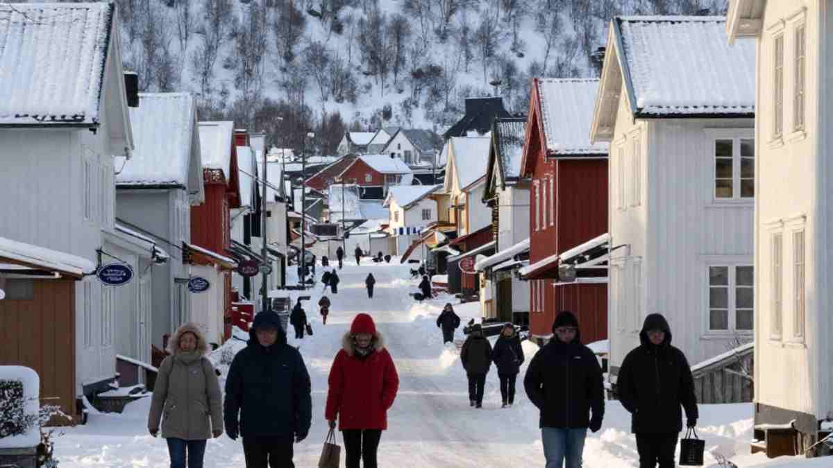 De sauna is de ideale plek om op te warmen en te ontspannen op koude winterdagen.